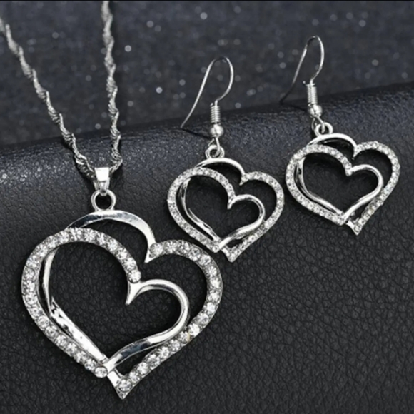 DOUBLE HEART NECKLACE AND EARRING SET SILVER / WHITE TOPAZ - Picture 1 of 2